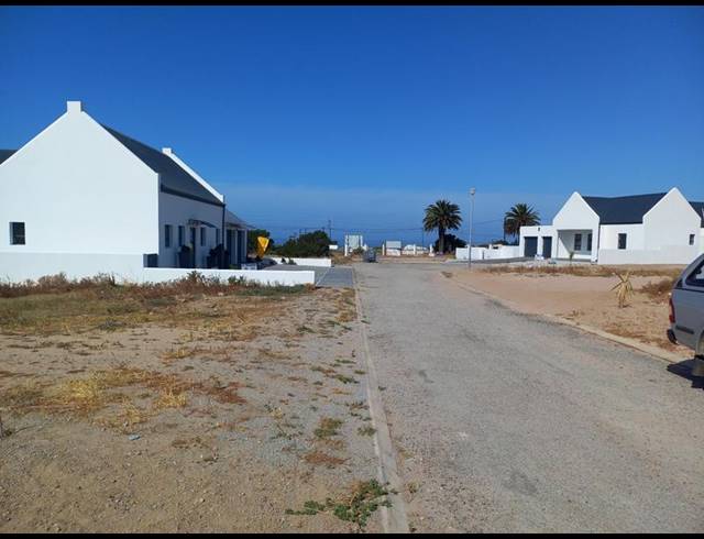 LAND FOR SALE IN HARBOUR LIGHTS